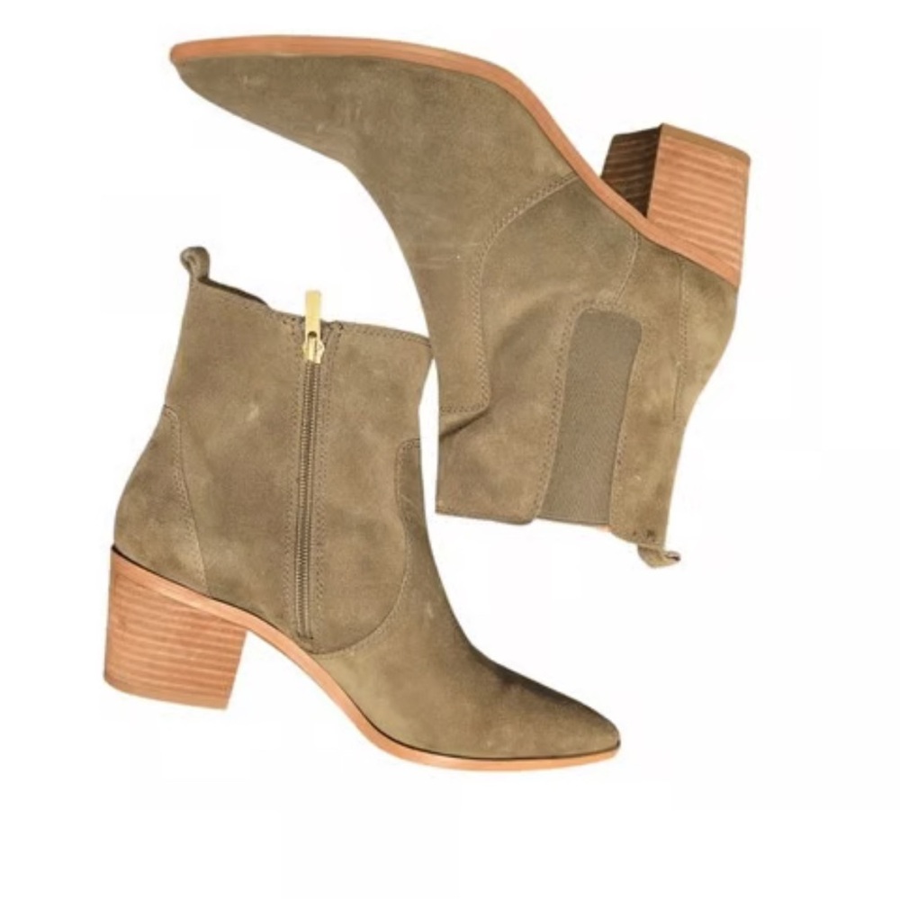 Franco Sarto Sager suede pointed-toe ankle bootie in Sienna Green. Size 7 - Picture 2 of 8